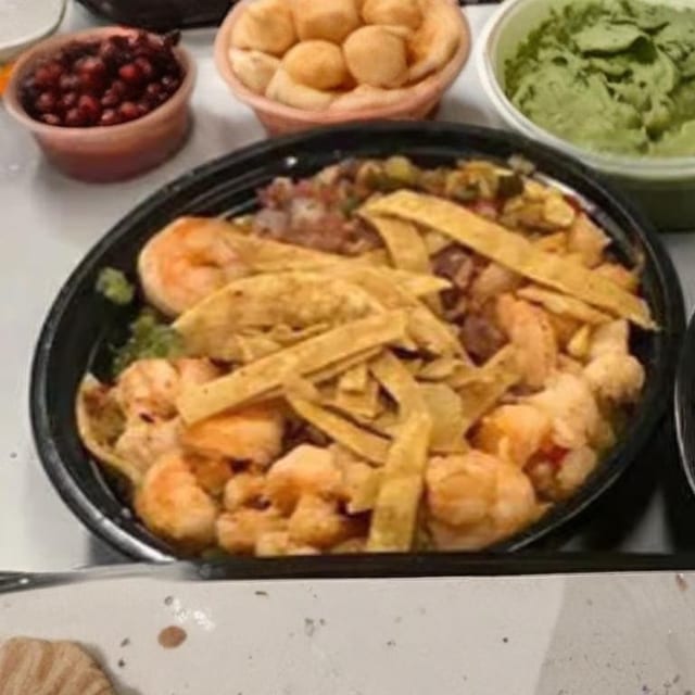 Guacamole Con Camaron.