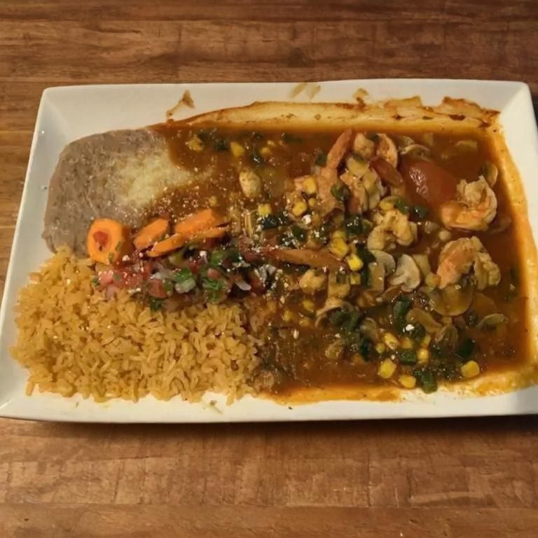 Camarones En Salsa Chipotle.